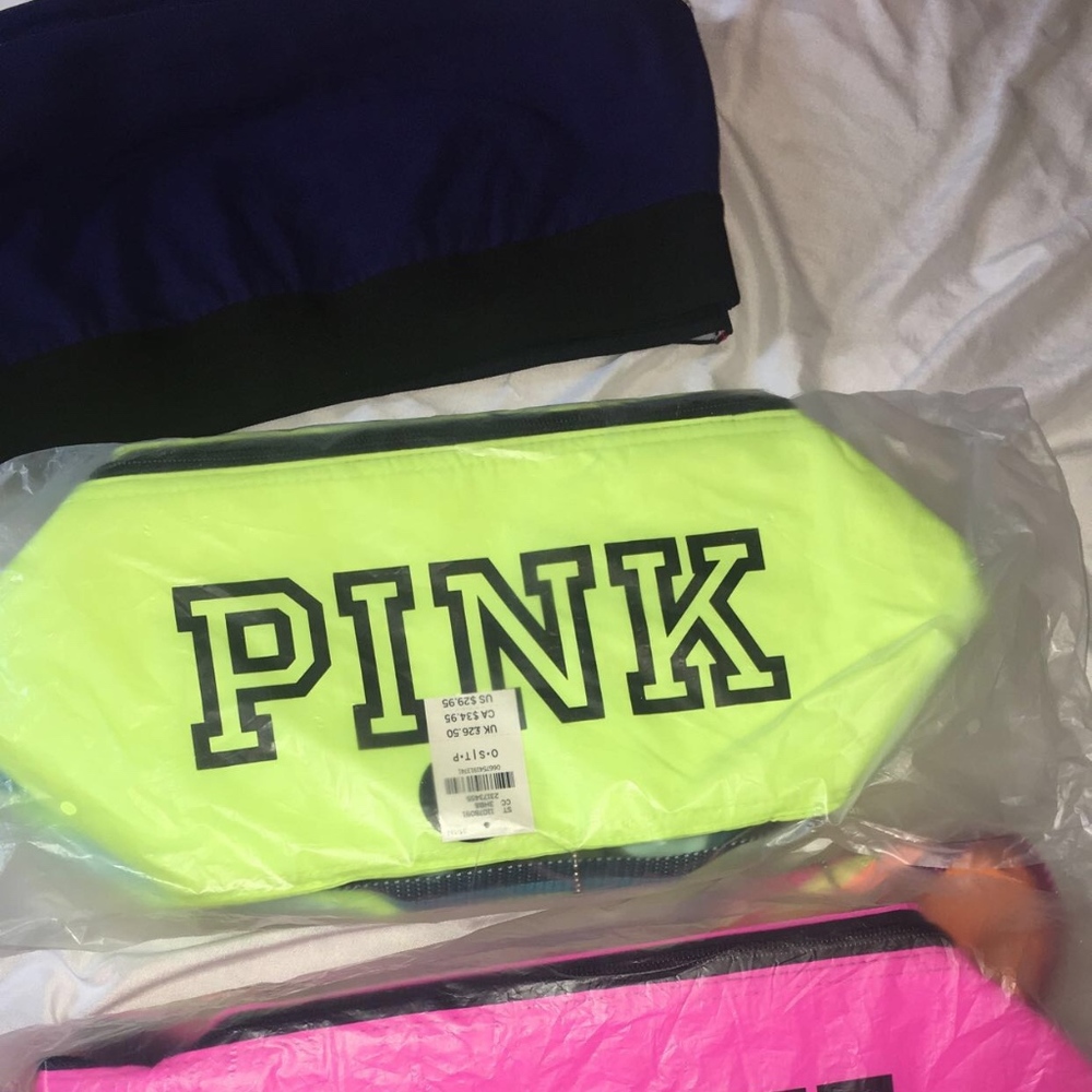 vs pink
